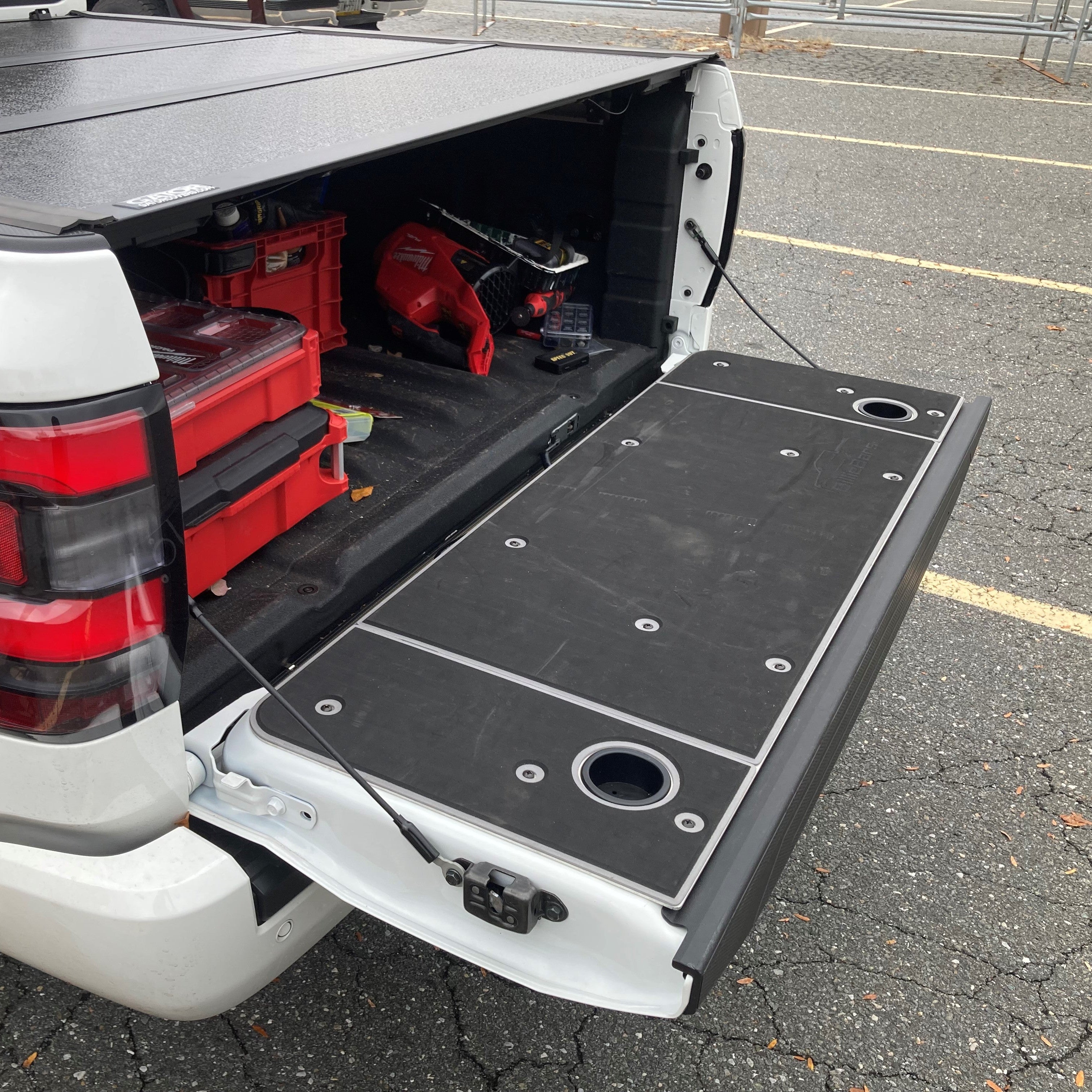Frontier Tailgate Cover (2022+) - Image 4