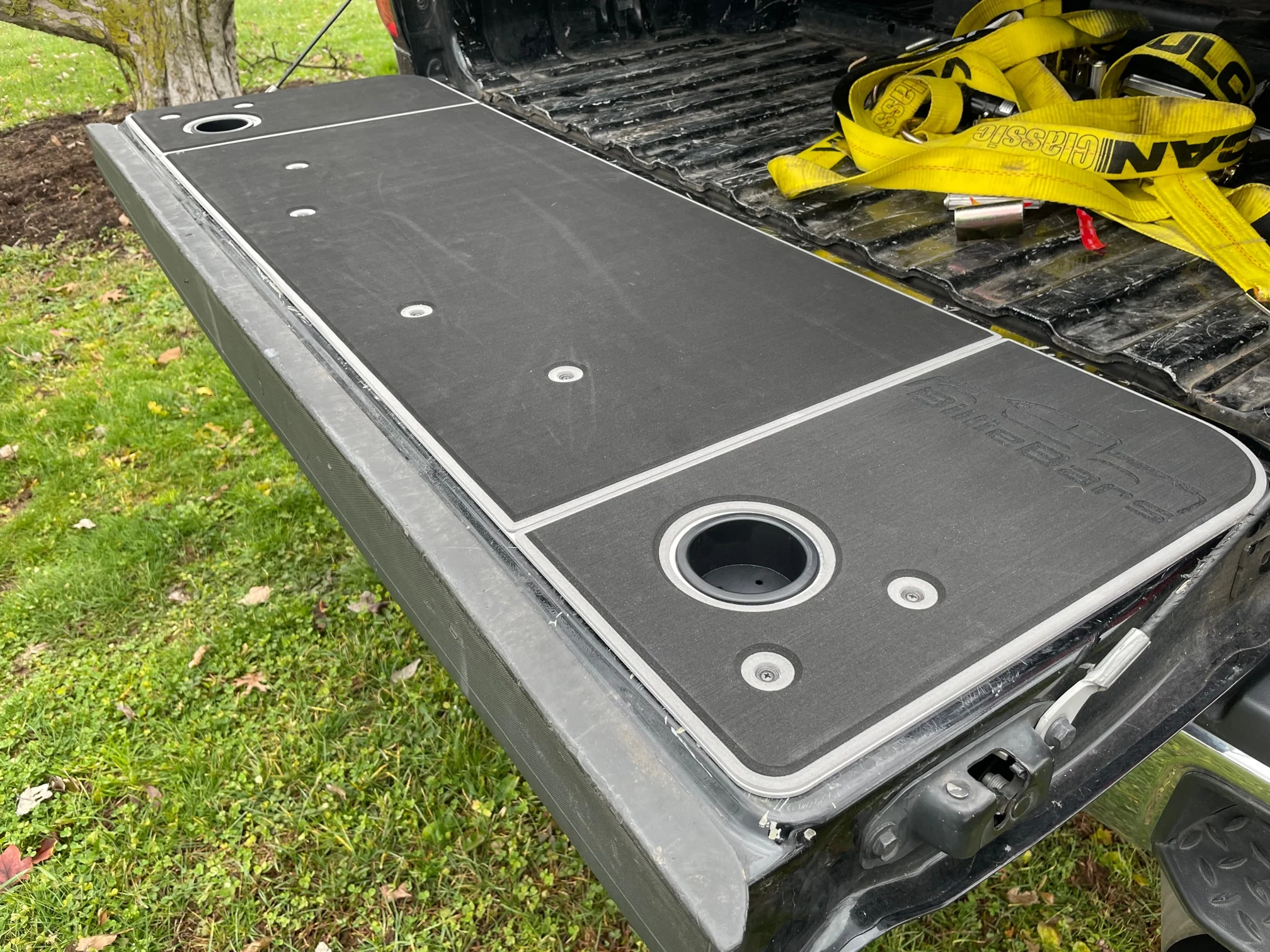 Silverado/Sierra 1500, 2500, 3500 Tailgate Cover (2014-2018) - Image 6