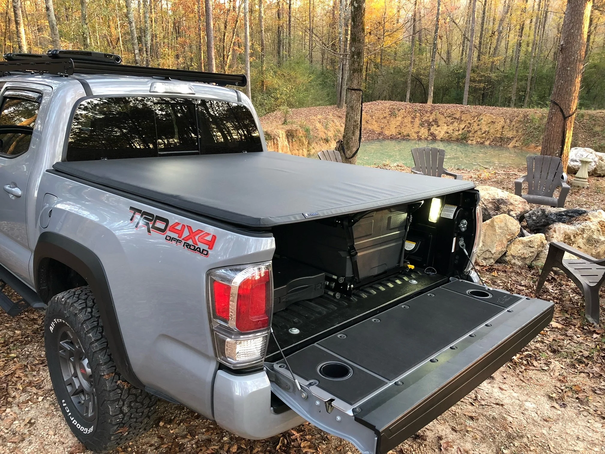 Tacoma Tailgate Cover (2005-2023) - Image 7